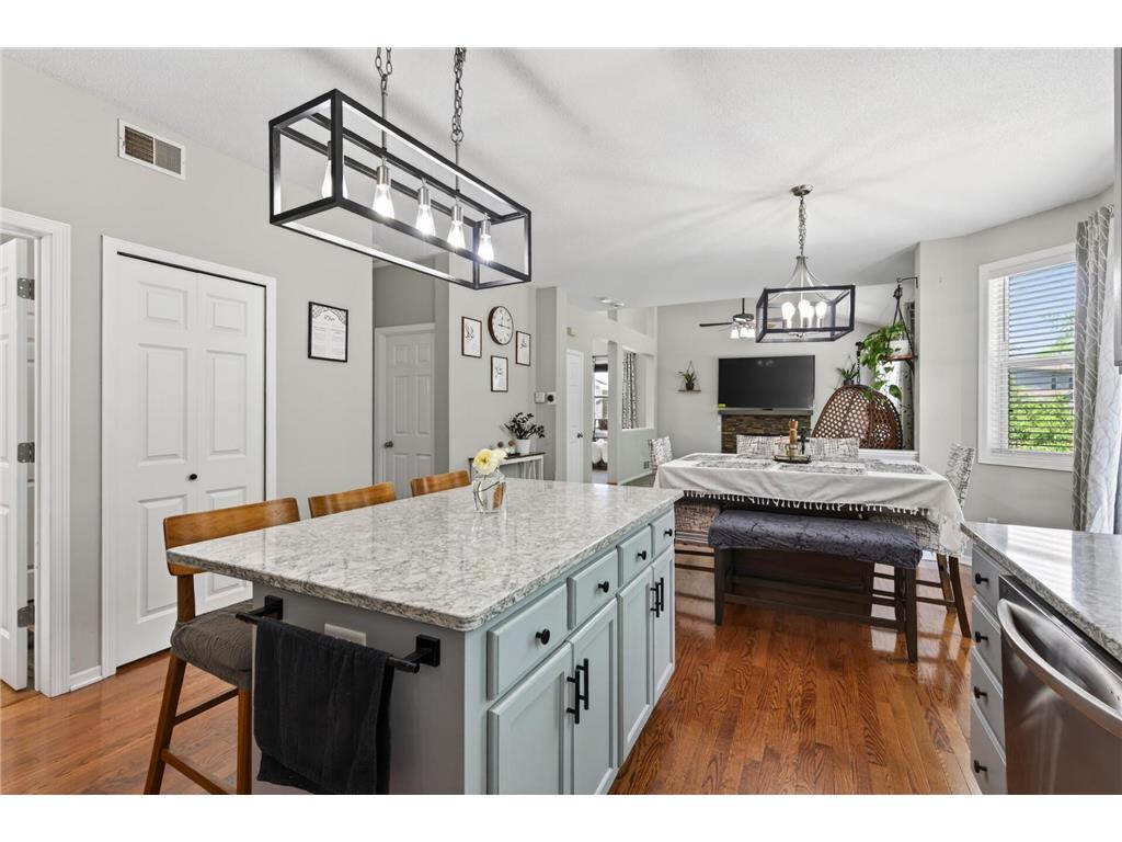 3351 N View Lane Woodbury MN 55125 7085797 image20
