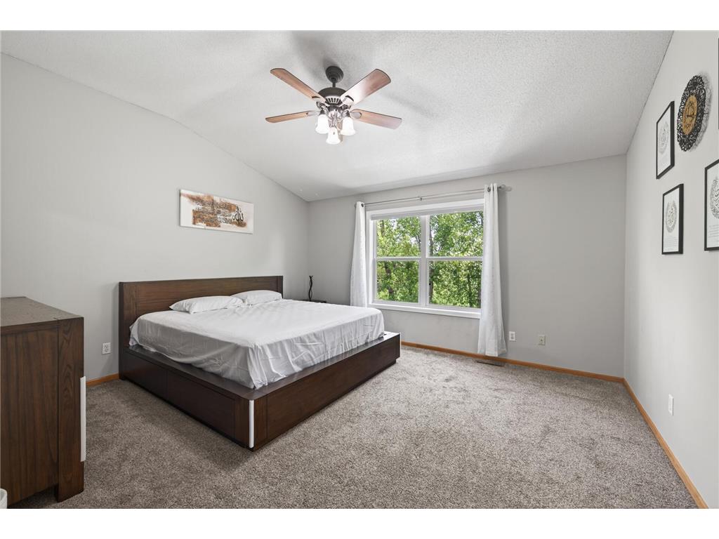 3351 N View Lane Woodbury MN 55125 7085797 image25