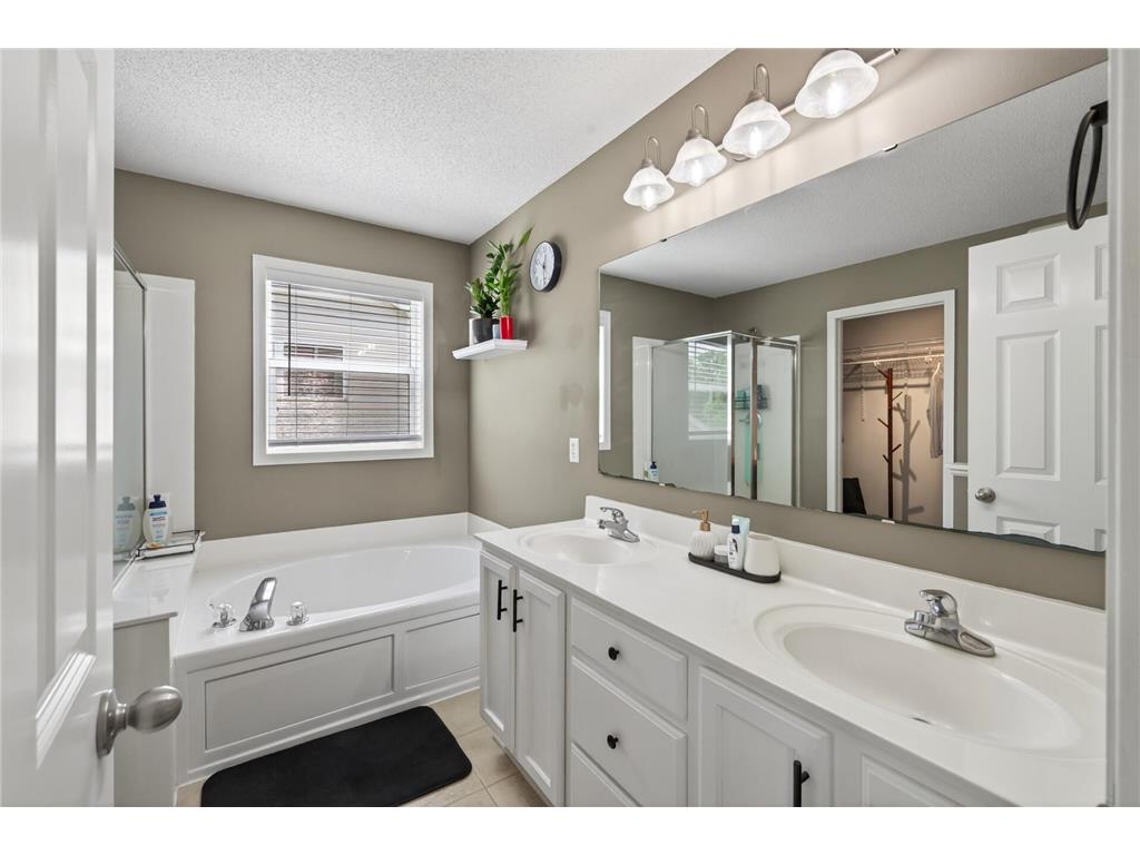 3351 N View Lane Woodbury MN 55125 7085797 image27