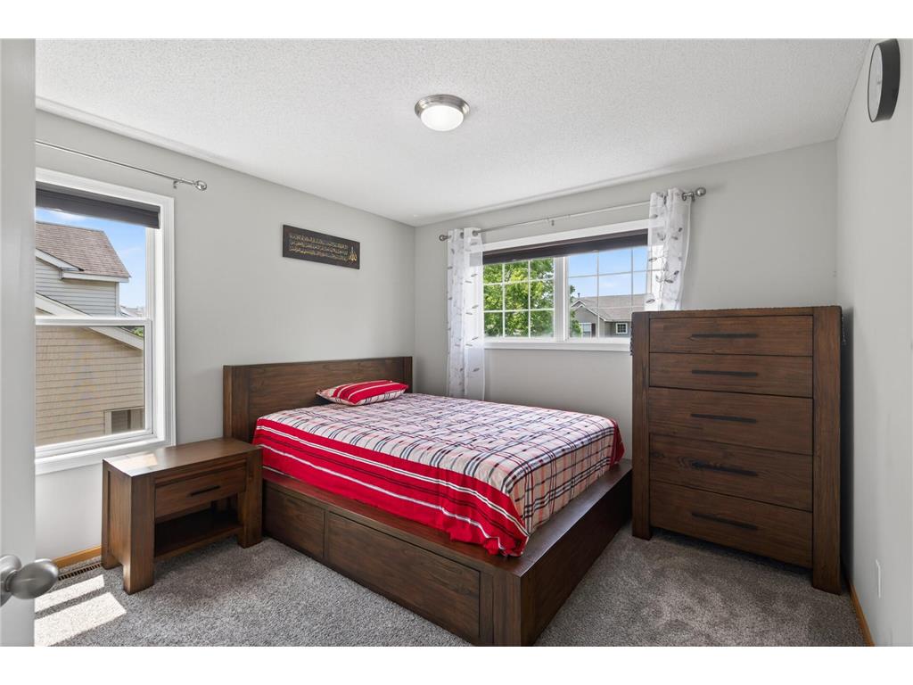 3351 N View Lane Woodbury MN 55125 7085797 image29