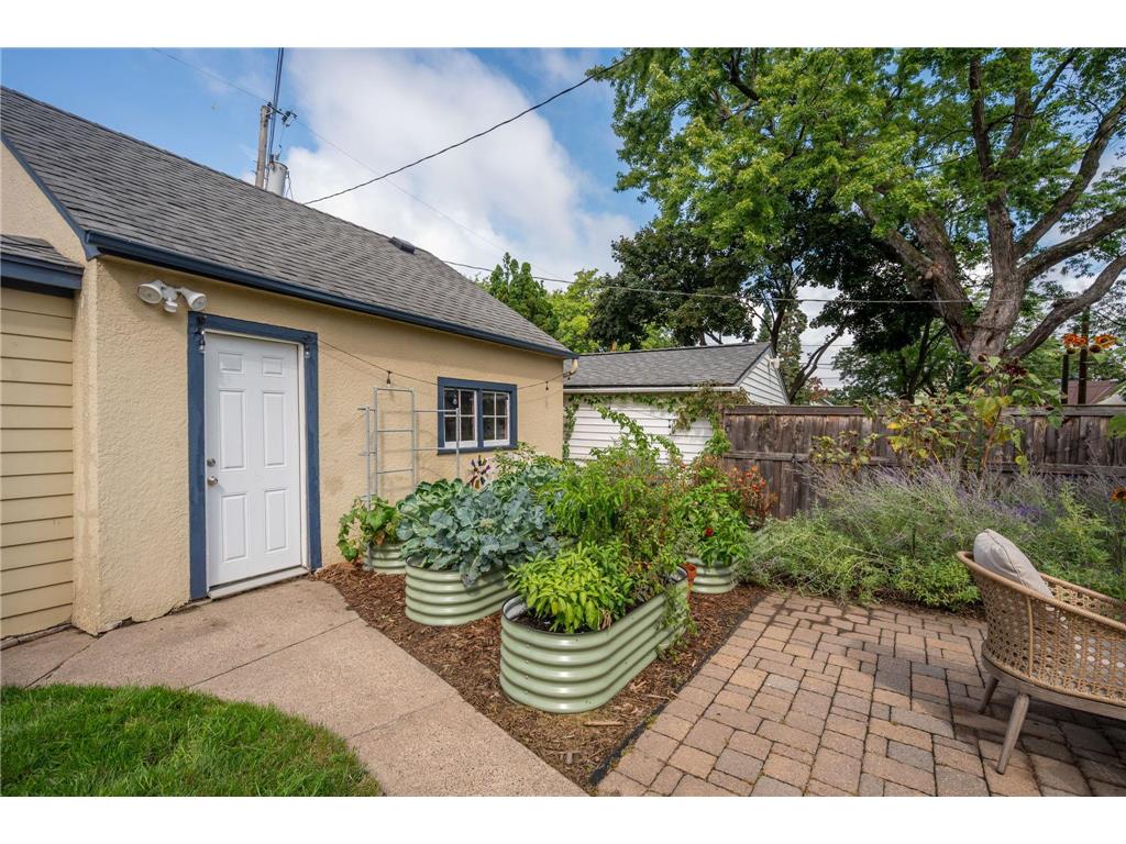 3351 Washburn Avenue N Minneapolis MN 55412 7084218 image38