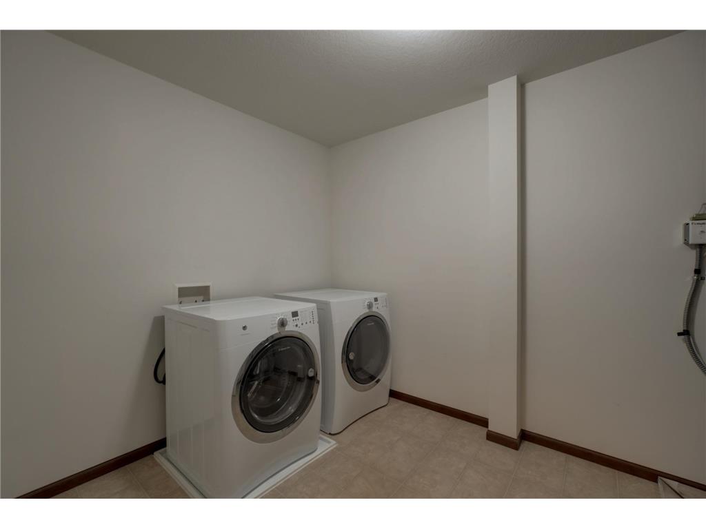 3352 Hazel Trail #E Woodbury MN 55129 6815429 image24