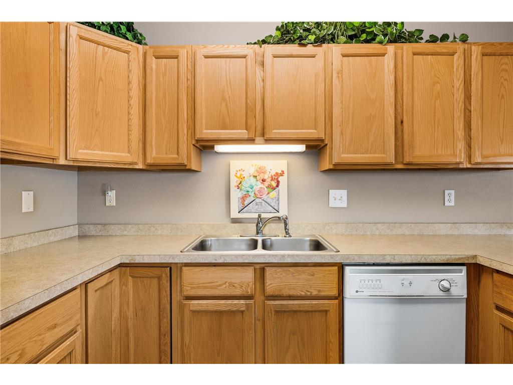 3353 30th Avenue S Fargo ND 58103 6790166 image5