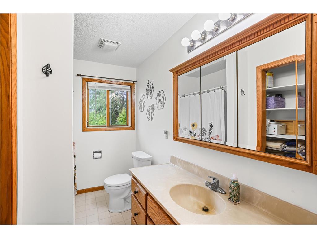 33532 State Hwy 46 Deer River MN 56636 7094165 image16