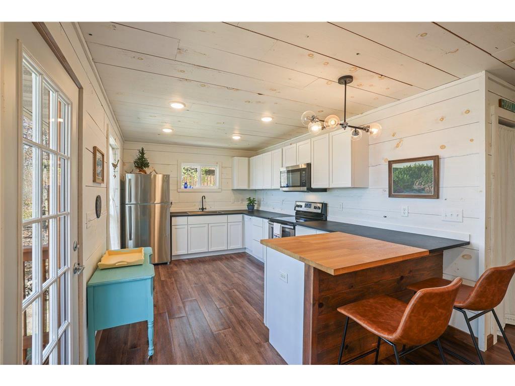 33545 E Point Road Deer River MN 56636 - Deer Lake 7077318 image3