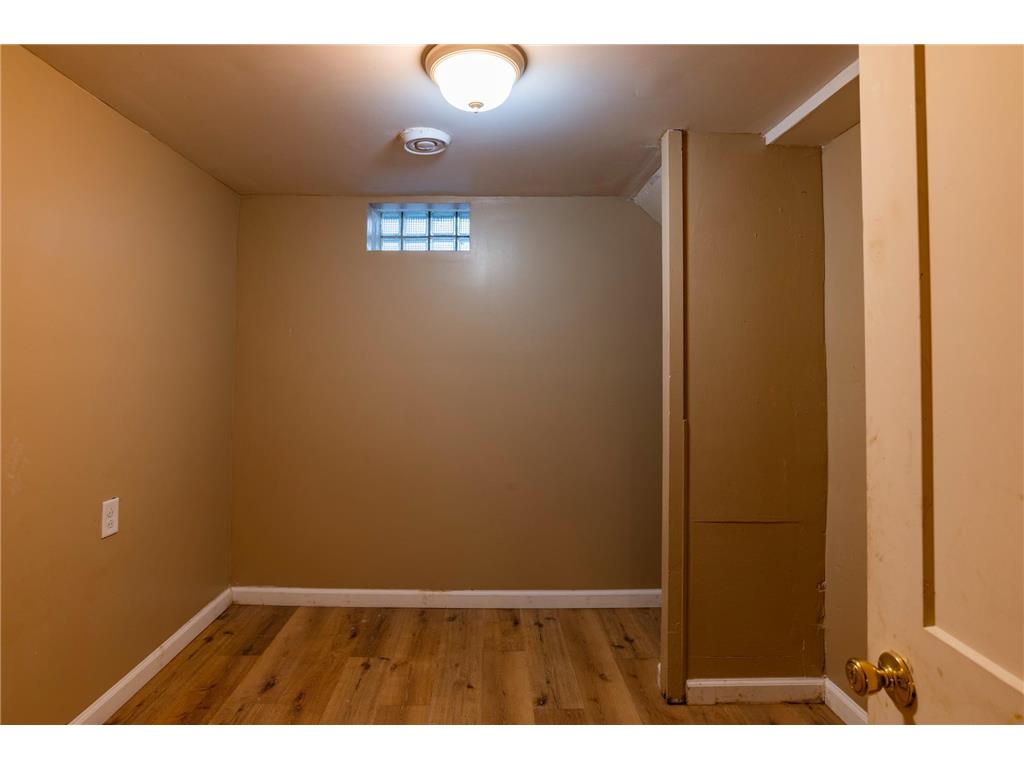 3355 Upton Avenue N Minneapolis MN 55412 6806192 image28