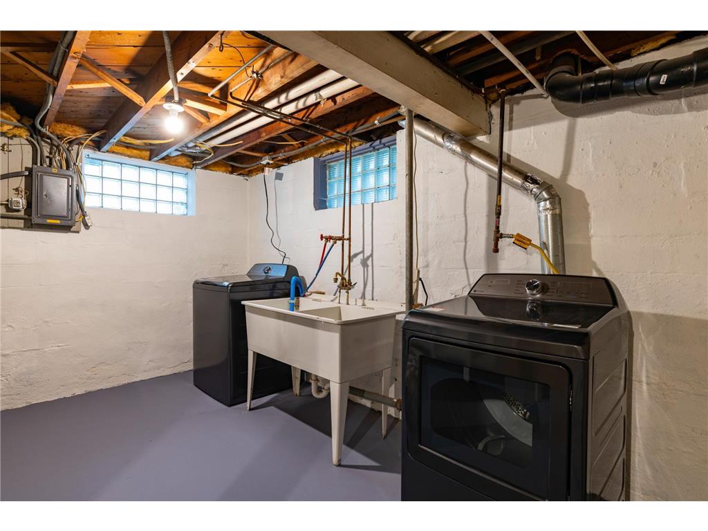 3355 Upton Avenue N Minneapolis MN 55412 6806192 image31