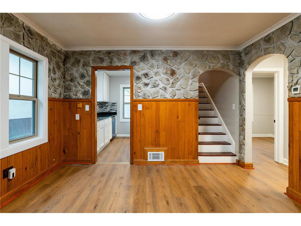 3355 Upton Avenue N Minneapolis MN 55412 6806192 image7