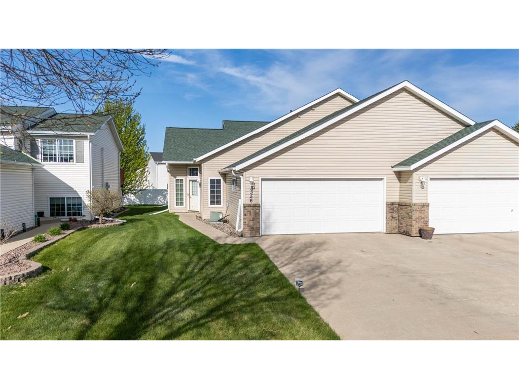3356 38th Street S Moorhead MN 56560 7075671 image1
