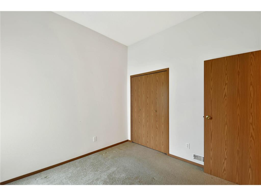 3356 38th Street S Moorhead MN 56560 7075671 image32