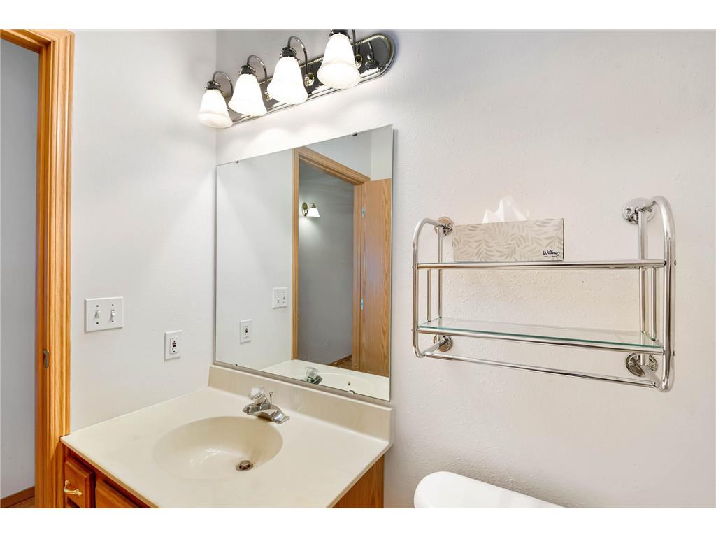 3356 38th Street S Moorhead MN 56560 7075671 image35