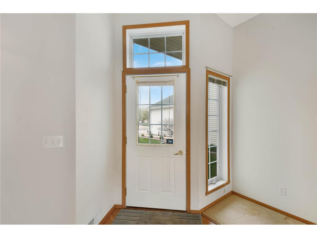 3356 38th Street S Moorhead MN 56560 7075671 image4