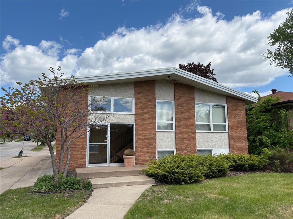 3359 Central Avenue NE Minneapolis MN 55418 6728474 image1