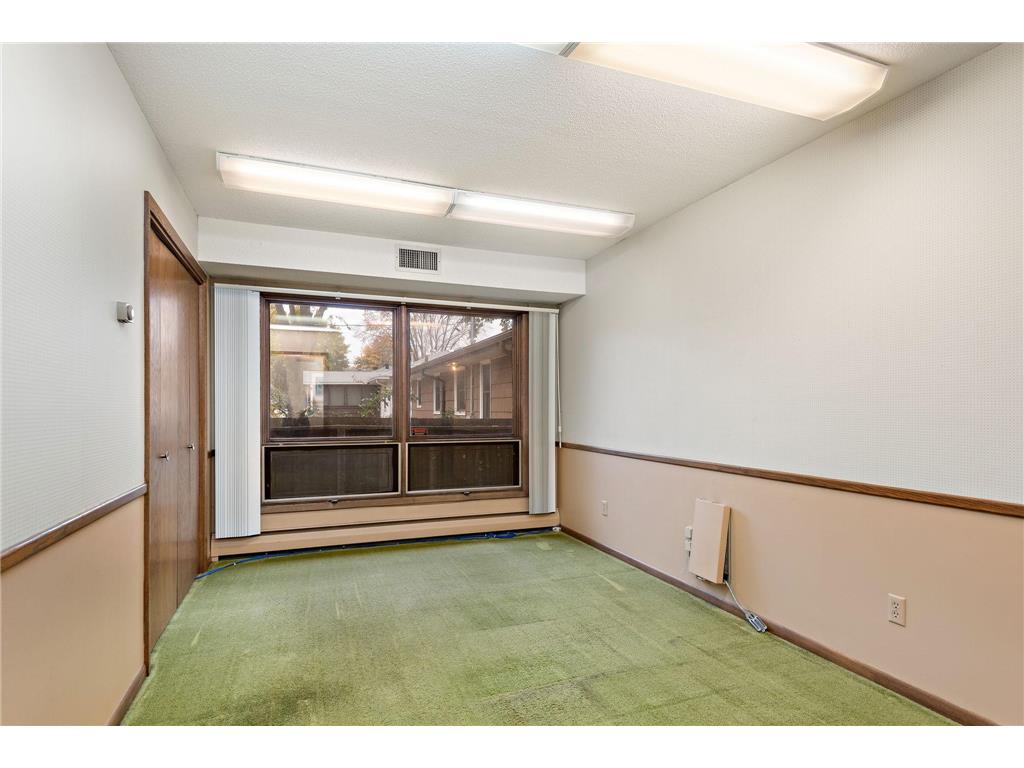 3359 Central Avenue NE Minneapolis MN 55418 6728474 image13