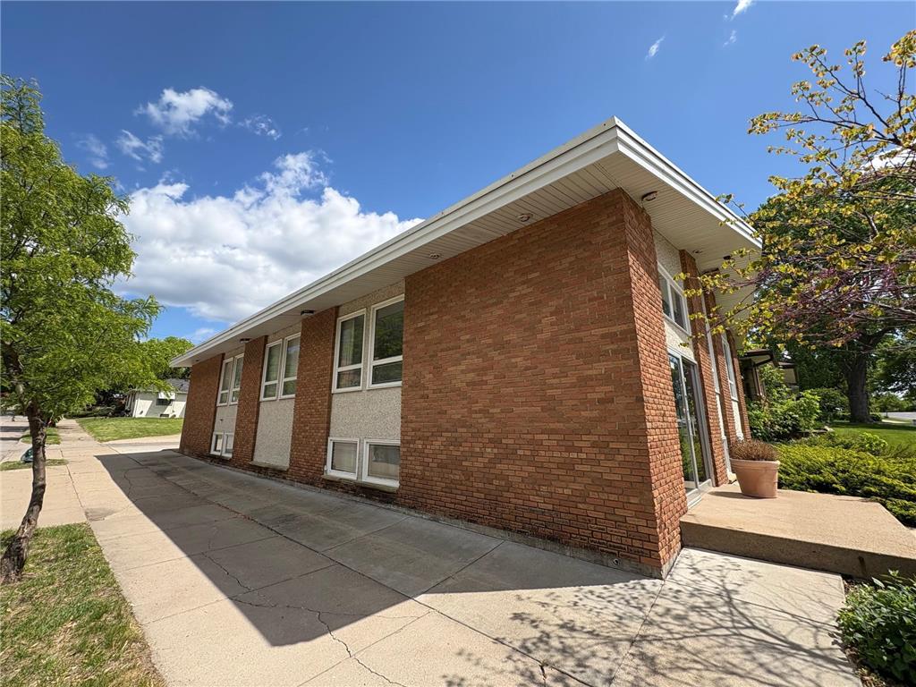 3359 Central Avenue NE Minneapolis MN 55418 6728474 image30