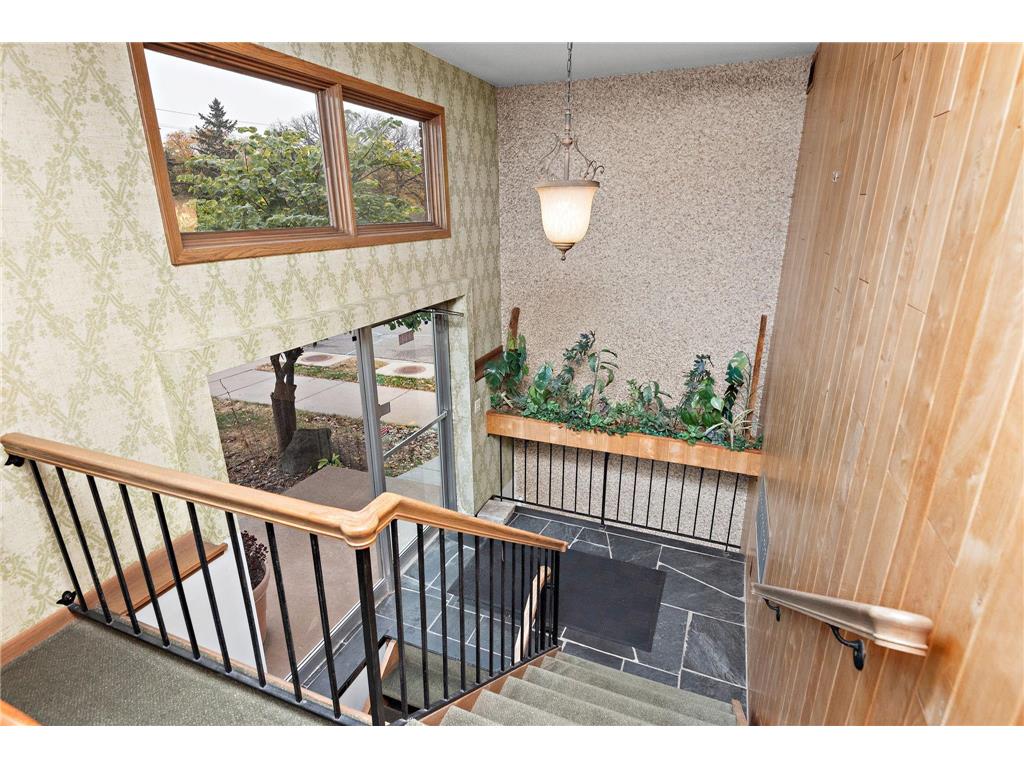 3359 Central Avenue NE Minneapolis MN 55418 6728474 image4