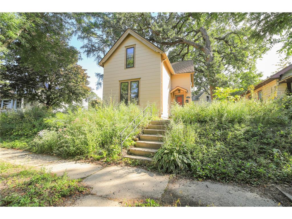 336 Baker Street W Saint Paul MN 55107 6432353 image1