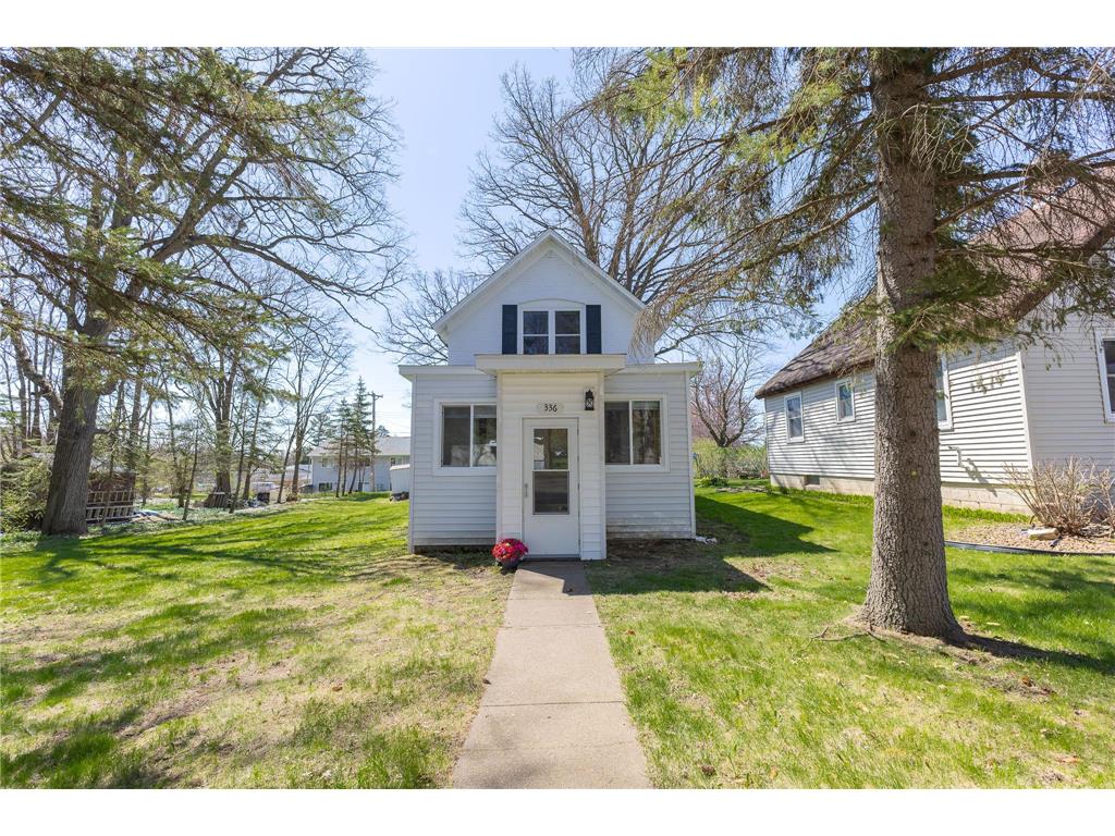 336 E 4th Avenue Stanley WI 54768 6715562 image1