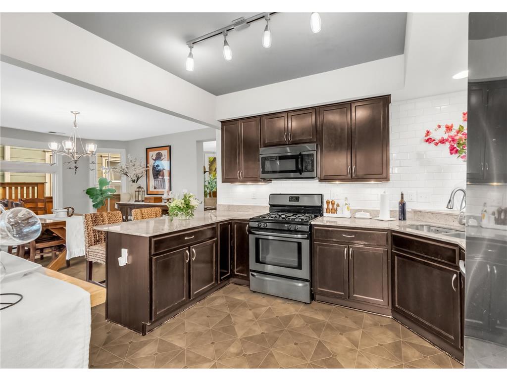 336 Maple Street Saint Paul MN 55106 7088494 image19