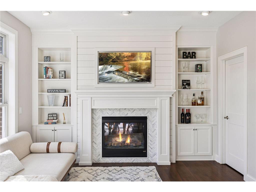 336 Spring Street Saint Paul MN 55102 7076841 image2