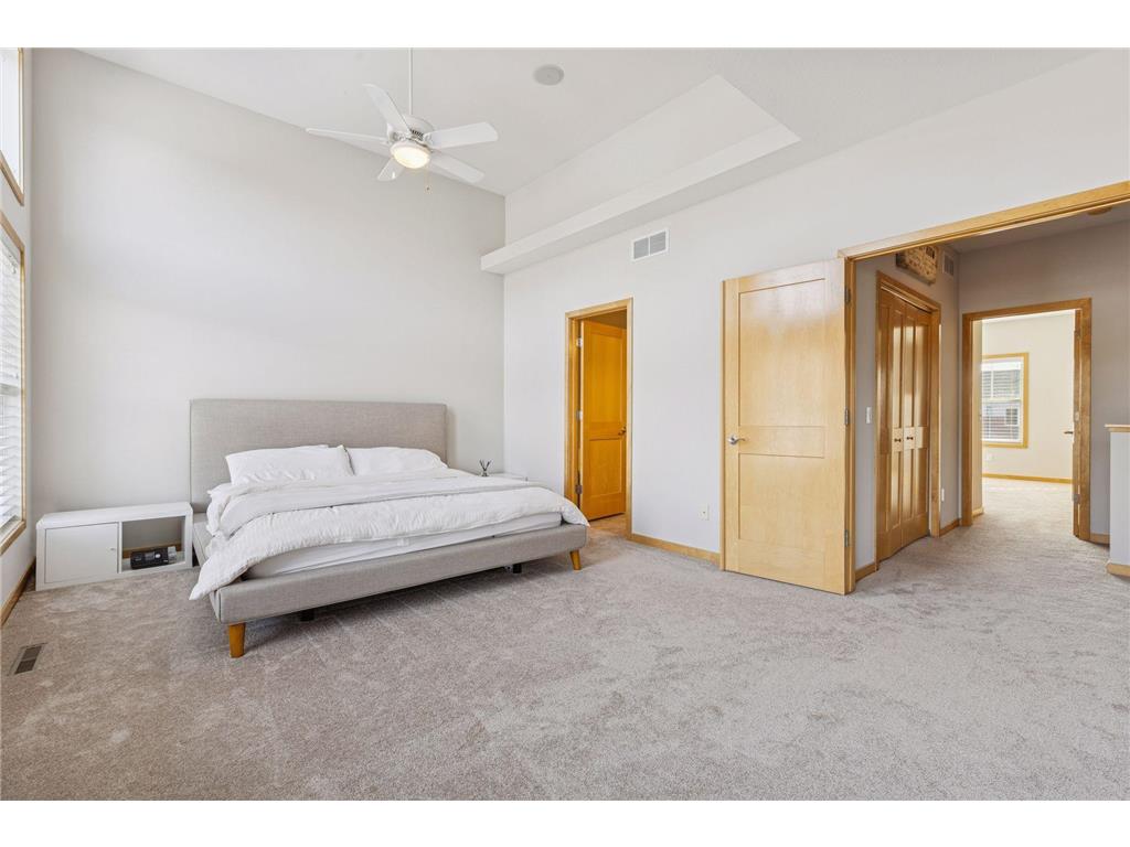 336 Spring Street Saint Paul MN 55102 7076841 image30