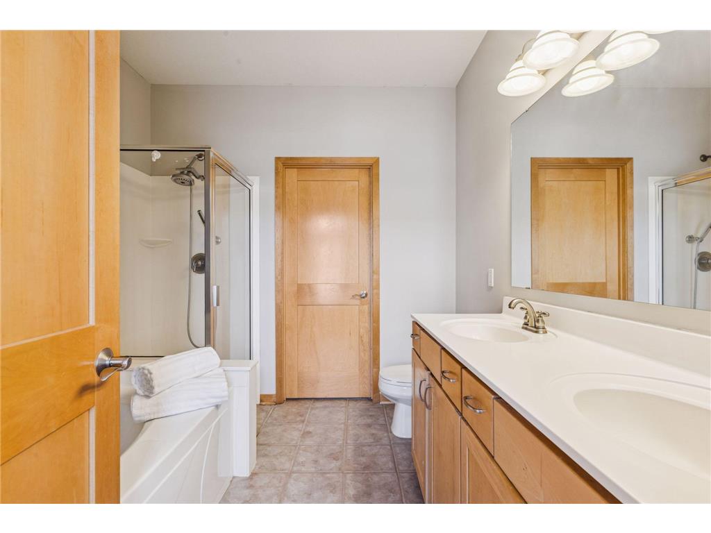 336 Spring Street Saint Paul MN 55102 7076841 image32