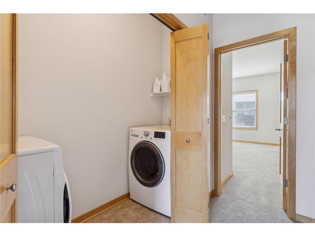 336 Spring Street Saint Paul MN 55102 7076841 image42