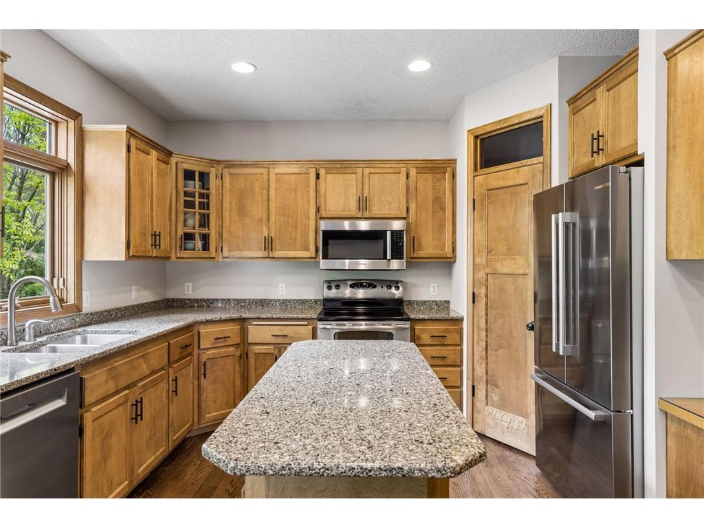 3362 Charleston Drive Woodbury MN 55129 7078944 image16