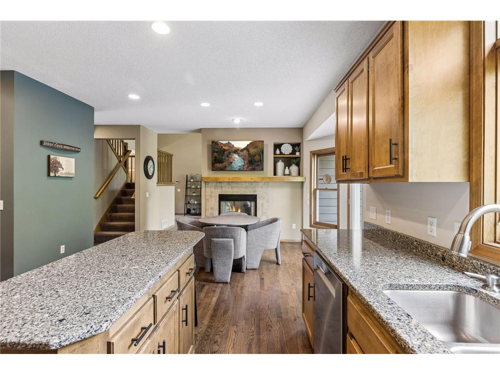 3362 Charleston Drive Woodbury MN 55129 7078944 image19