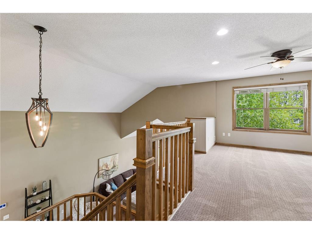 3362 Charleston Drive Woodbury MN 55129 7078944 image39