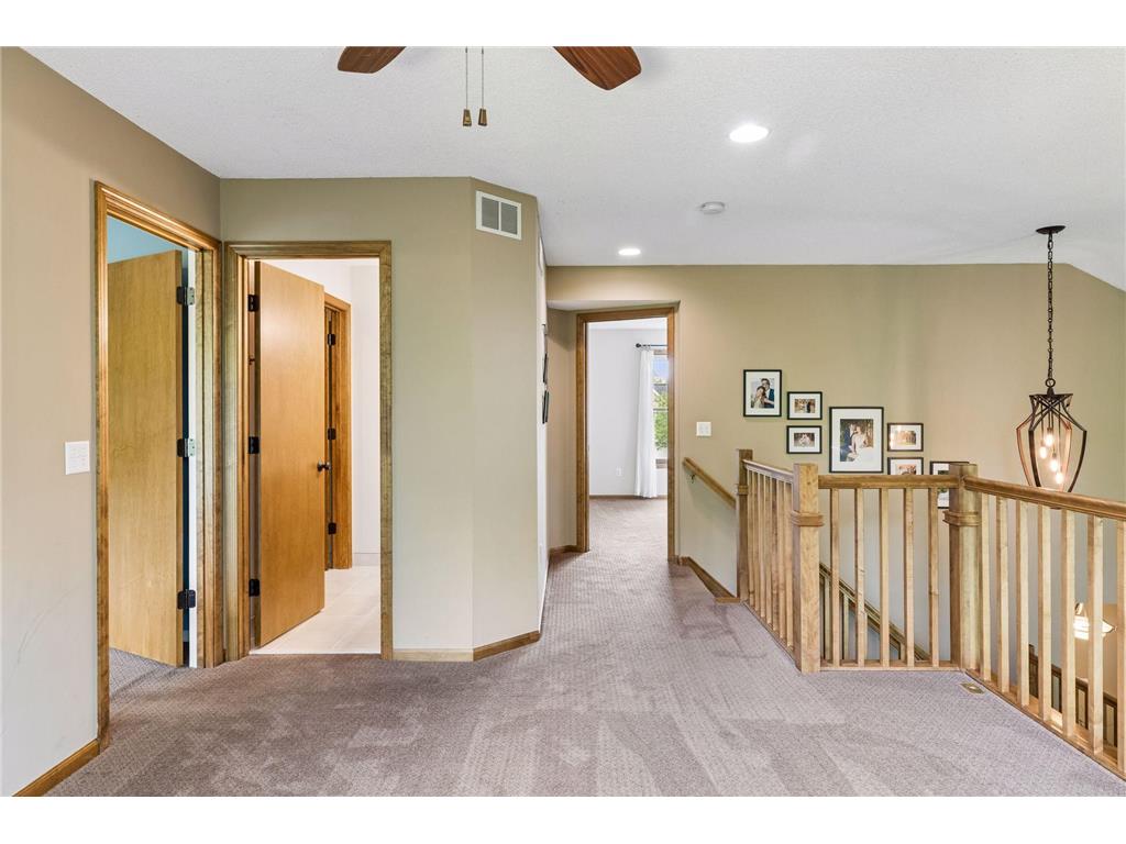 3362 Charleston Drive Woodbury MN 55129 7078944 image41