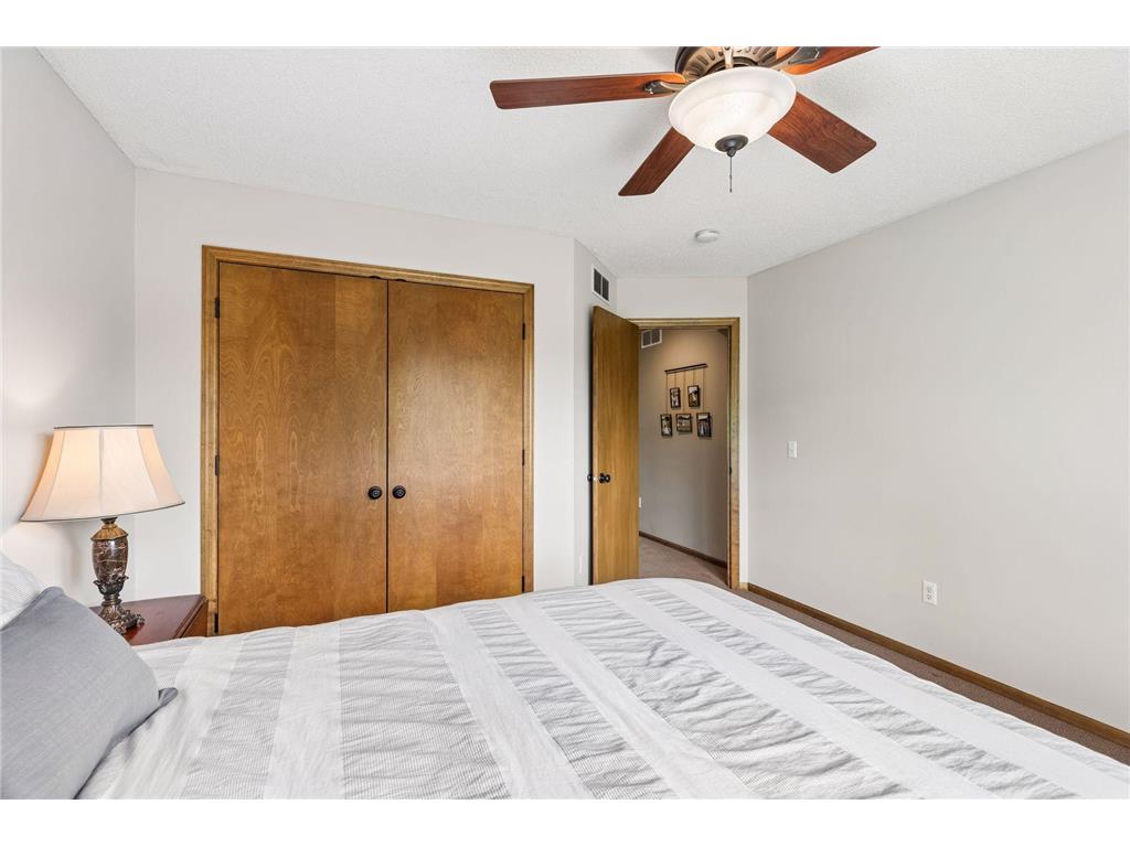 3362 Charleston Drive Woodbury MN 55129 7078944 image43