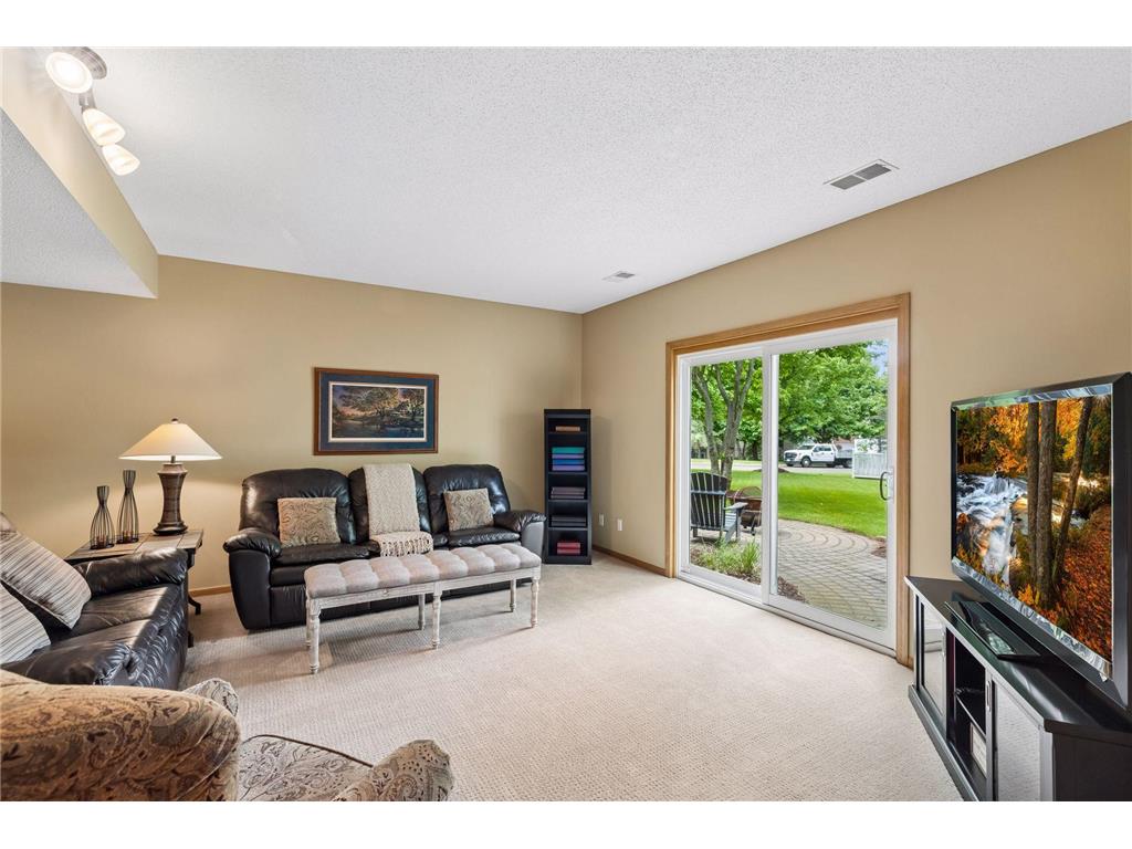 3362 Charleston Drive Woodbury MN 55129 7078944 image49