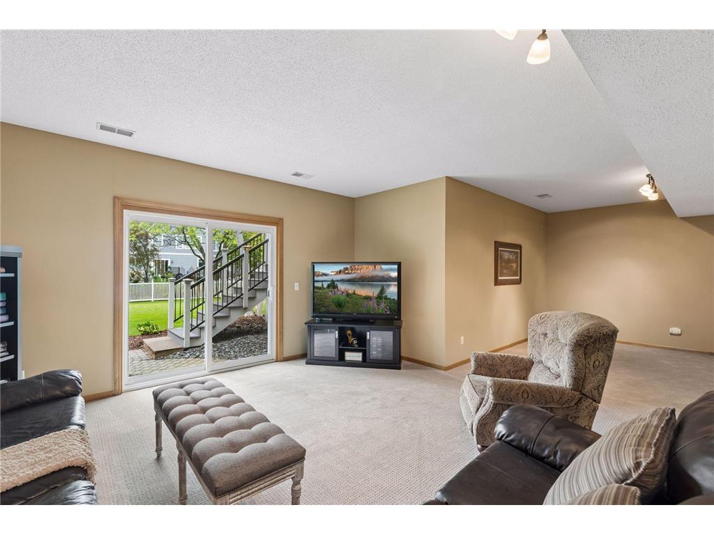 3362 Charleston Drive Woodbury MN 55129 7078944 image50
