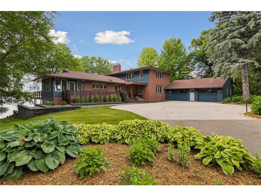 3369 Snelling Avenue N Arden Hills MN 55112 - Johanna 7024116 image20