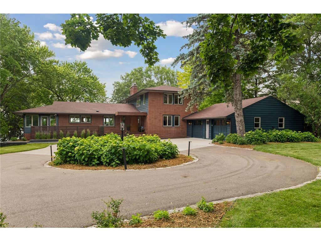 3369 Snelling Avenue N Arden Hills MN 55112 - Johanna 7024116 image22