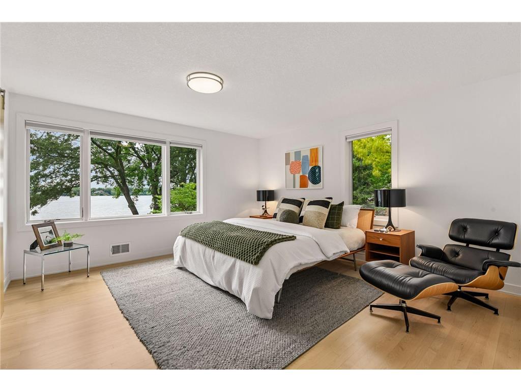3369 Snelling Avenue N Arden Hills MN 55112 - Johanna 7024116 image55