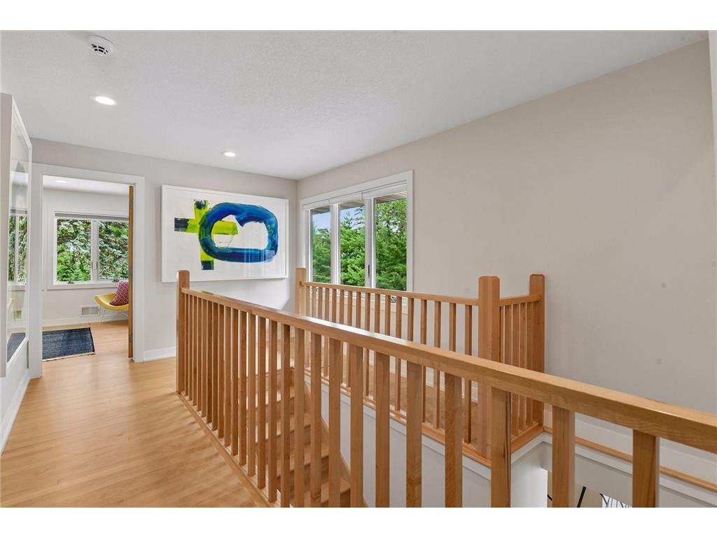 3369 Snelling Avenue N Arden Hills MN 55112 - Johanna 7024116 image61