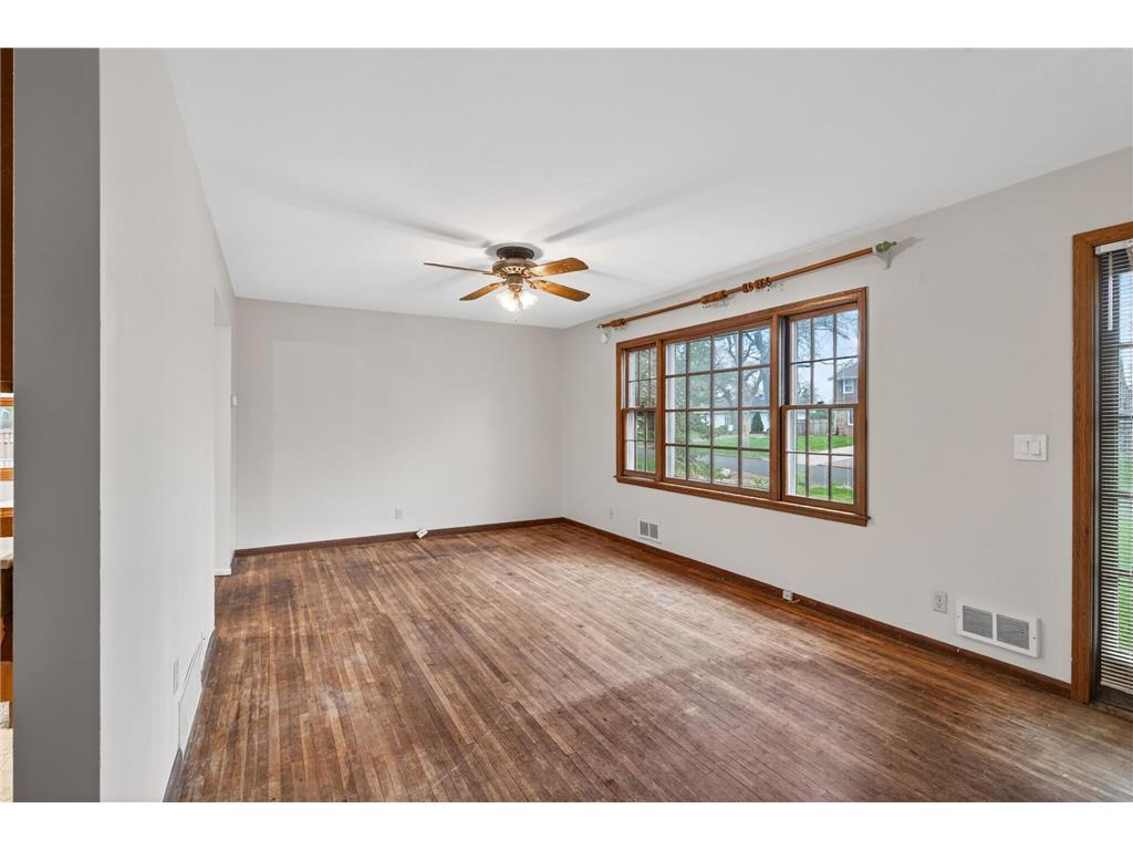 337 104th Lane NE Blaine MN 55434 7061603 image2