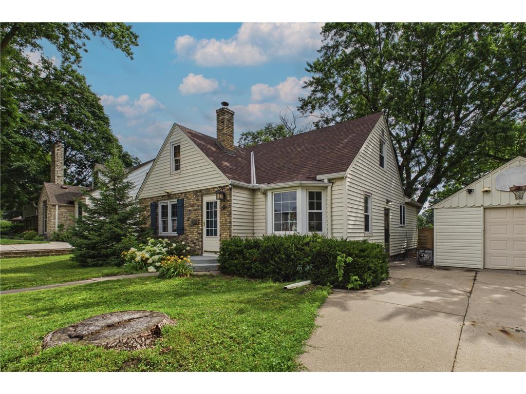 337 5th Avenue N Hopkins MN 55343 7067069 image24