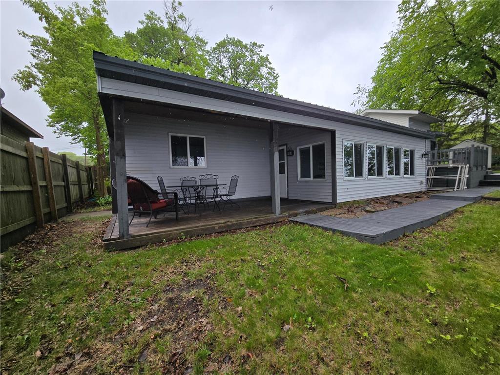 337 Lake Ave N Spicer MN 56288 - Green 6725658 image1