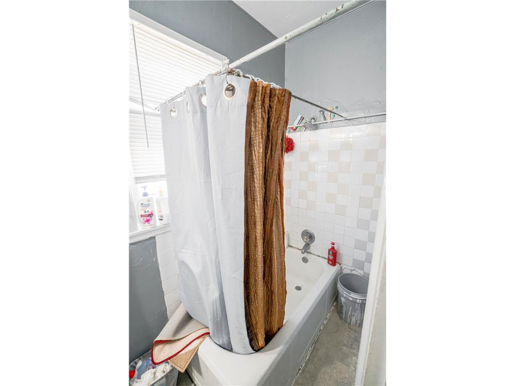 337 Maria Avenue Saint Paul MN 55106 6806727 image25