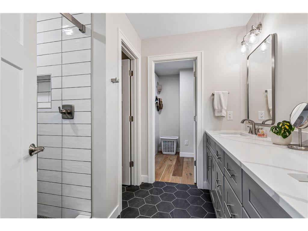 3374 Library Lane Saint Louis Park MN 55426 7045047 image29
