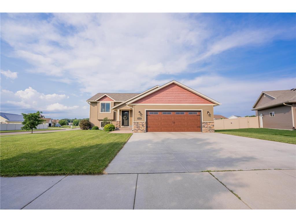 3374 Vineyard Street Eau Claire WI 54703 6569149 image1