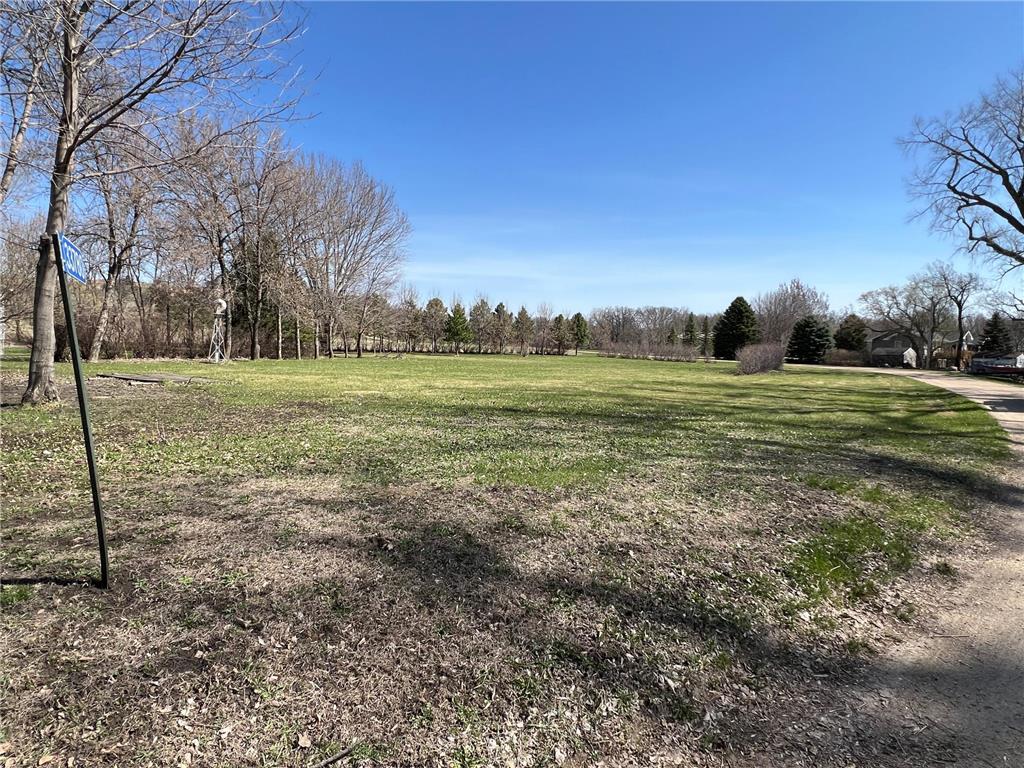 33780 Shady Oak Drive Clinton MN 56225 - BIG STONE 7060189 image4
