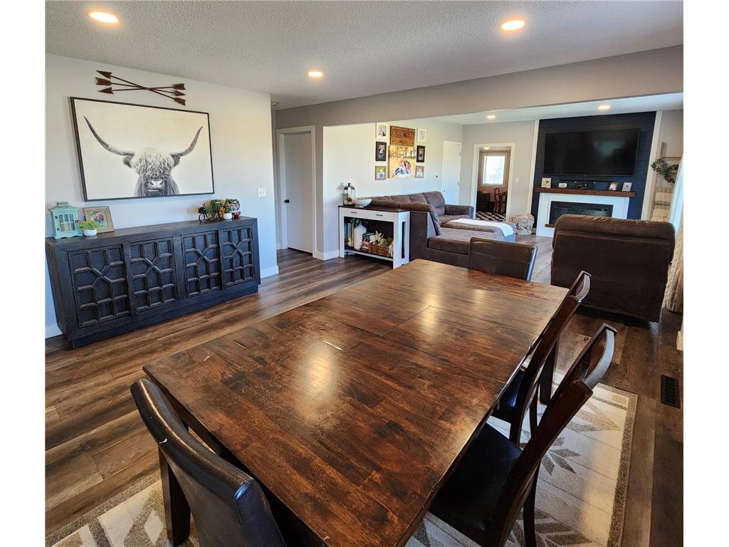 33796 County Road 11 Olivia MN 56277 6787608 image16