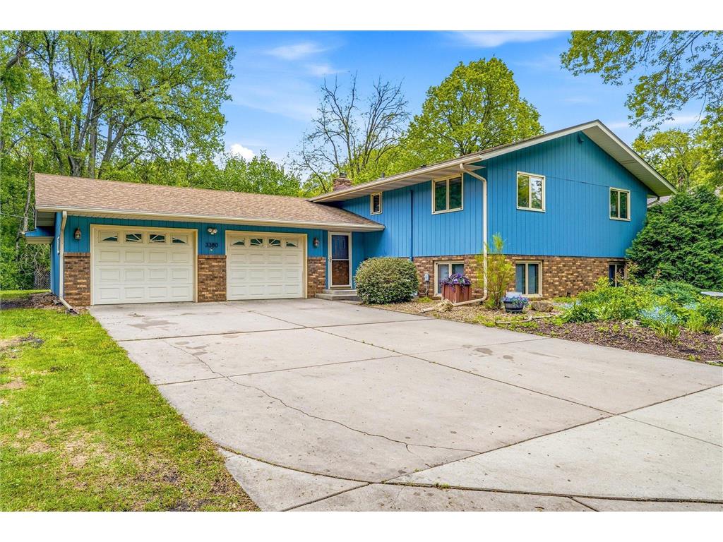 3380 Dunlap Street N Arden Hills MN 55112 7075624 image1