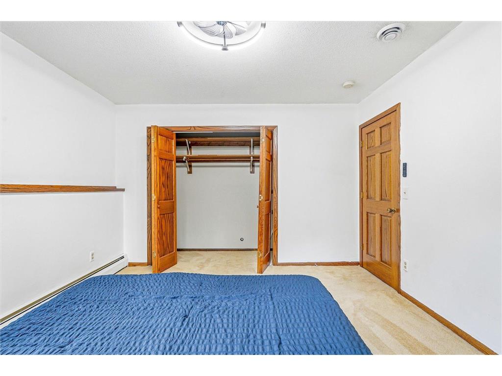 3380 Dunlap Street N Arden Hills MN 55112 7075624 image40