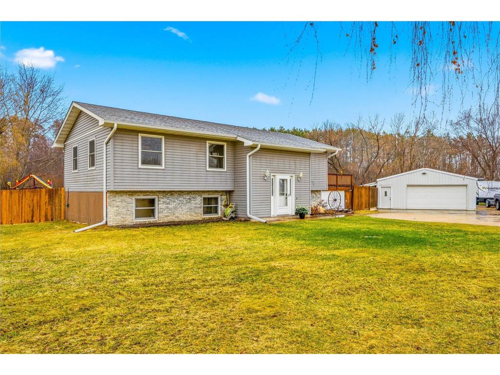 33805 Vickers Street NE Cambridge MN 55008 7028953 image2