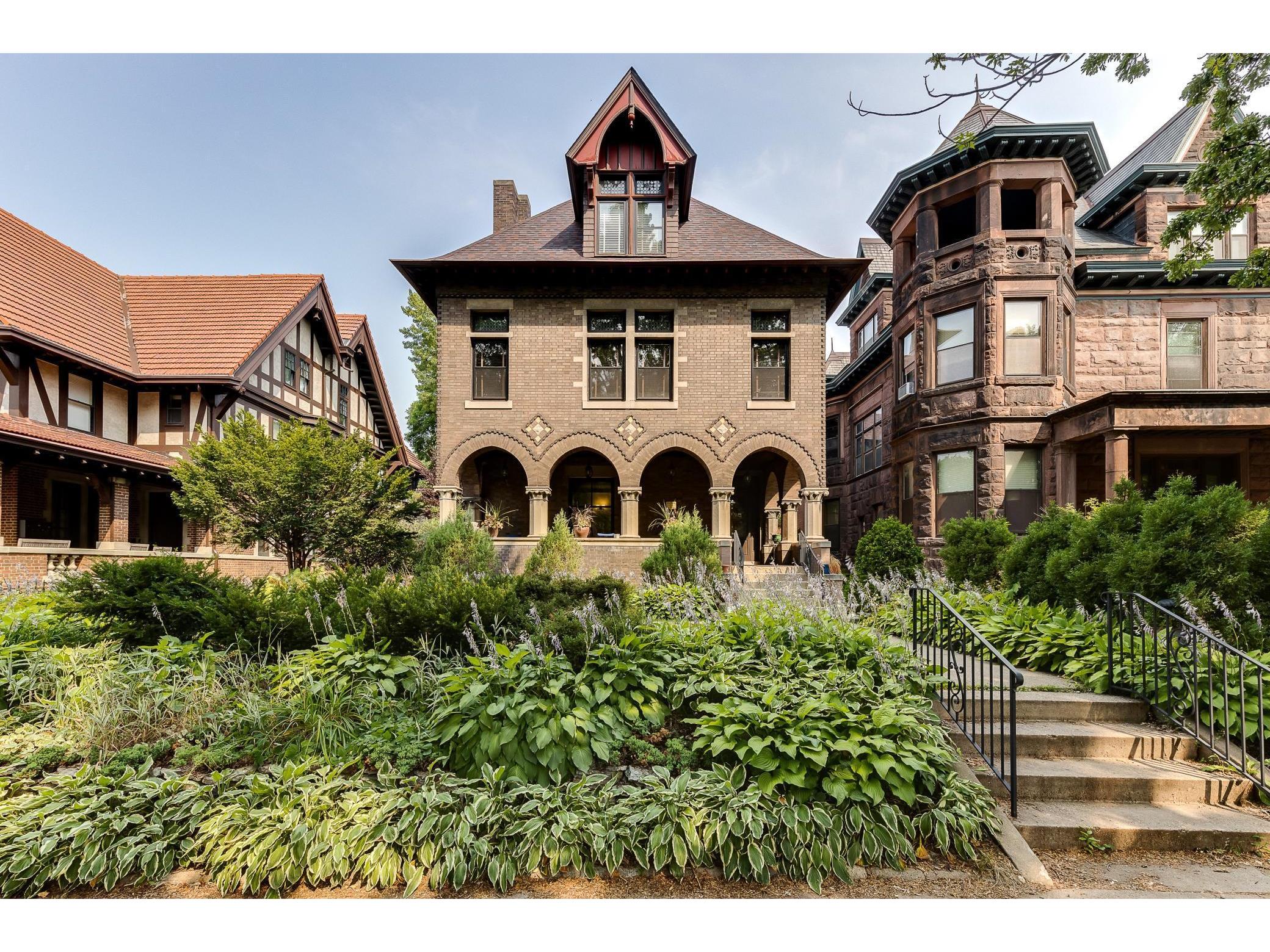 339 Summit Avenue 2, Saint Paul, MN 55102 MLS 6027207 Edina Realty